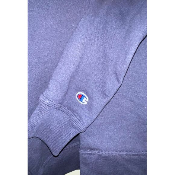 Champion Sweatshirt - Picture 6 of 7